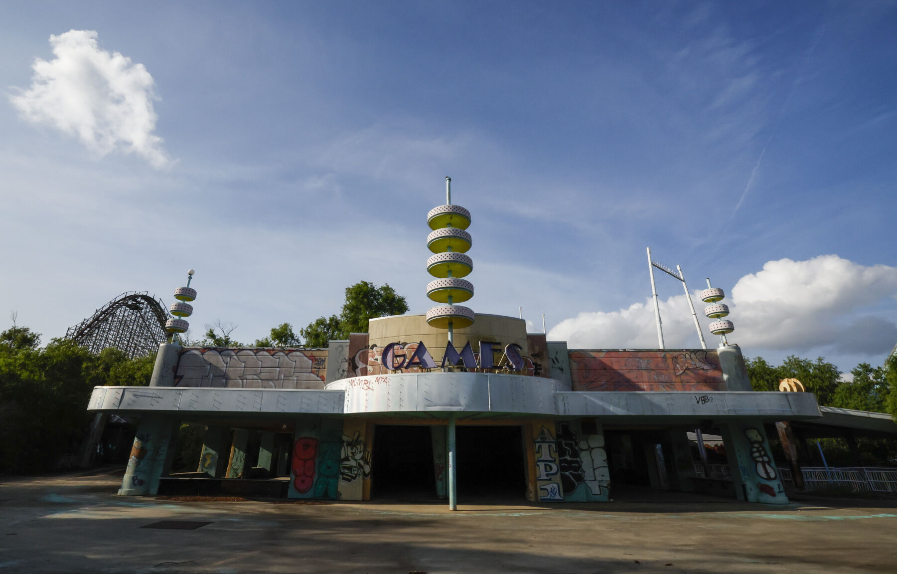 NO.sixflags.ADV.12.jpg